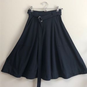 Navy Pocket Middi Skirt